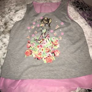 D-signed pink and grey shirt